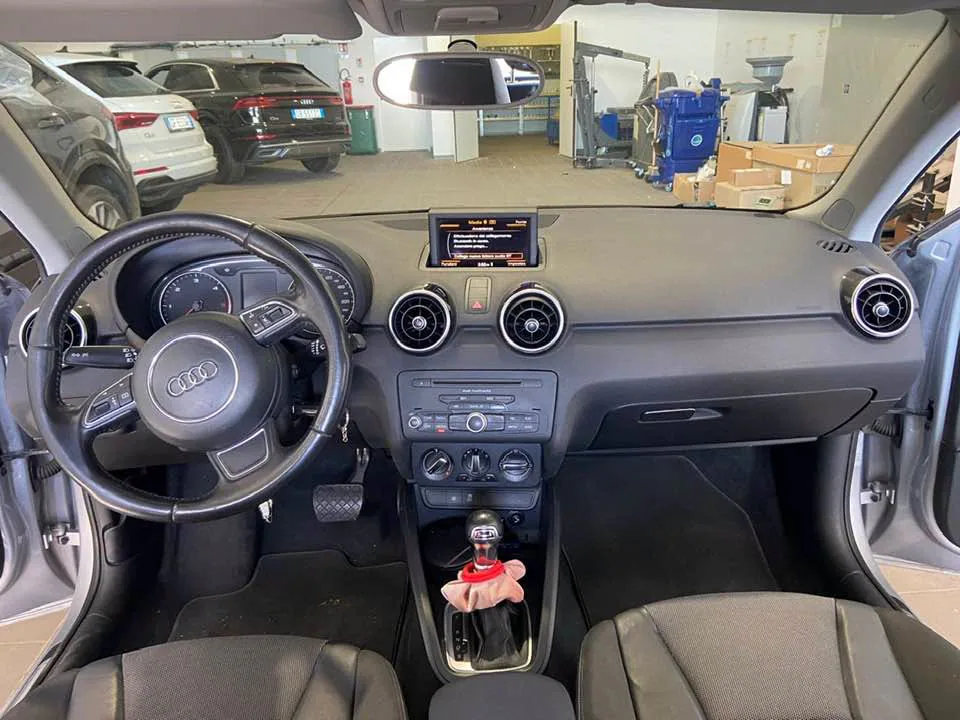 Автомобил 1.6 TDI — снимка 1