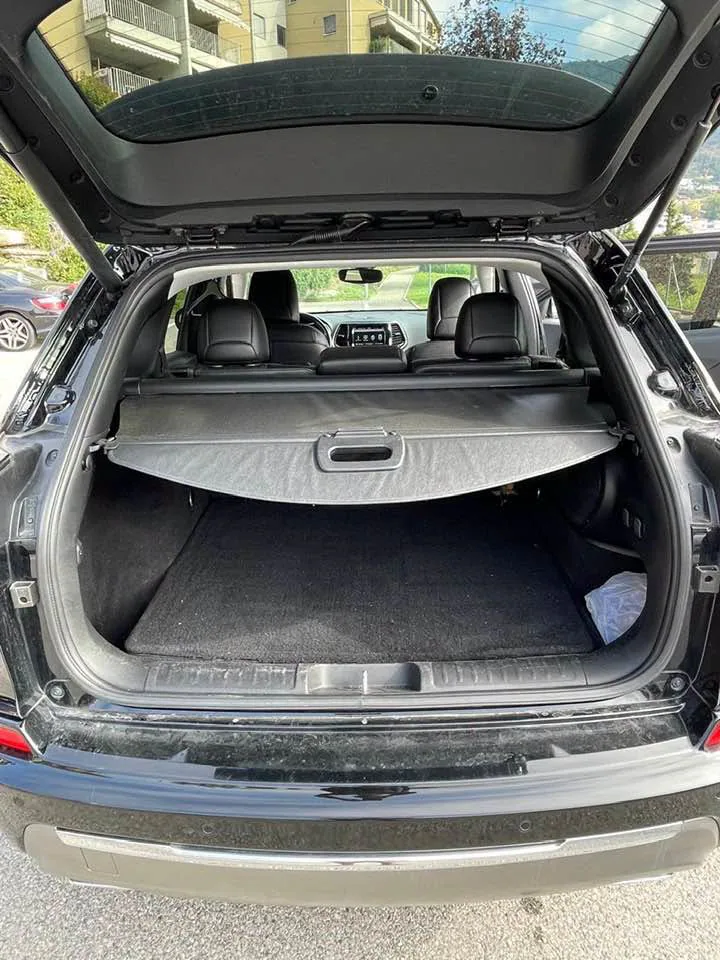 Jeep Cherokee — снимка 3