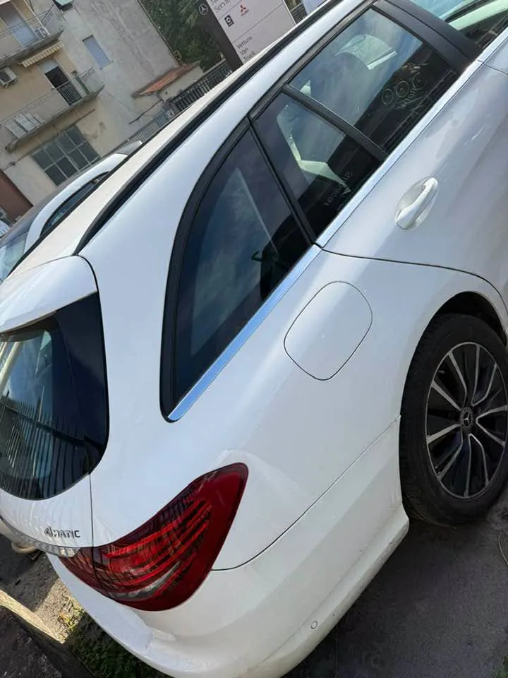 Mercedes-Benz C 220d — снимка 2