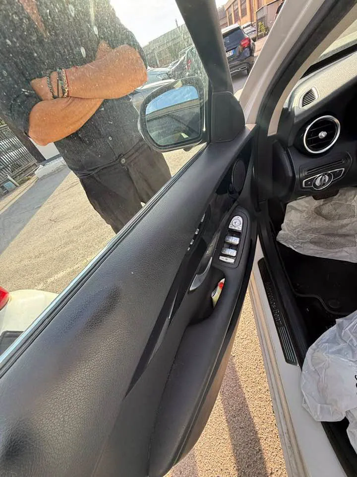 Mercedes-Benz C 220d — снимка 5