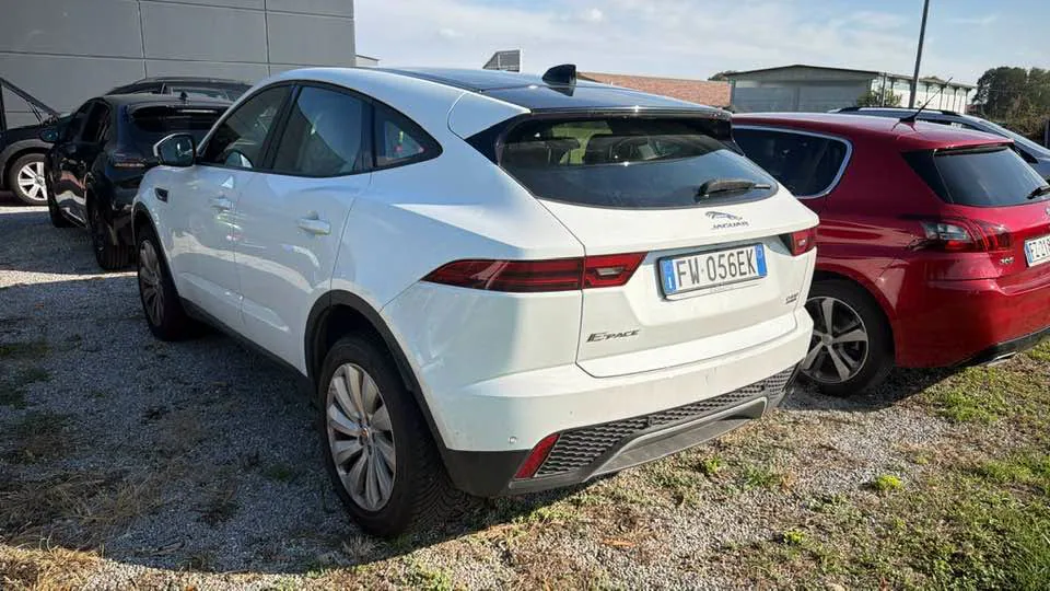 Jaguar E-Pace — снимка 2