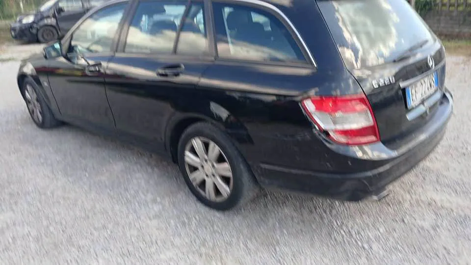 Mercedes-Benz C 220 CDI — снимка 2