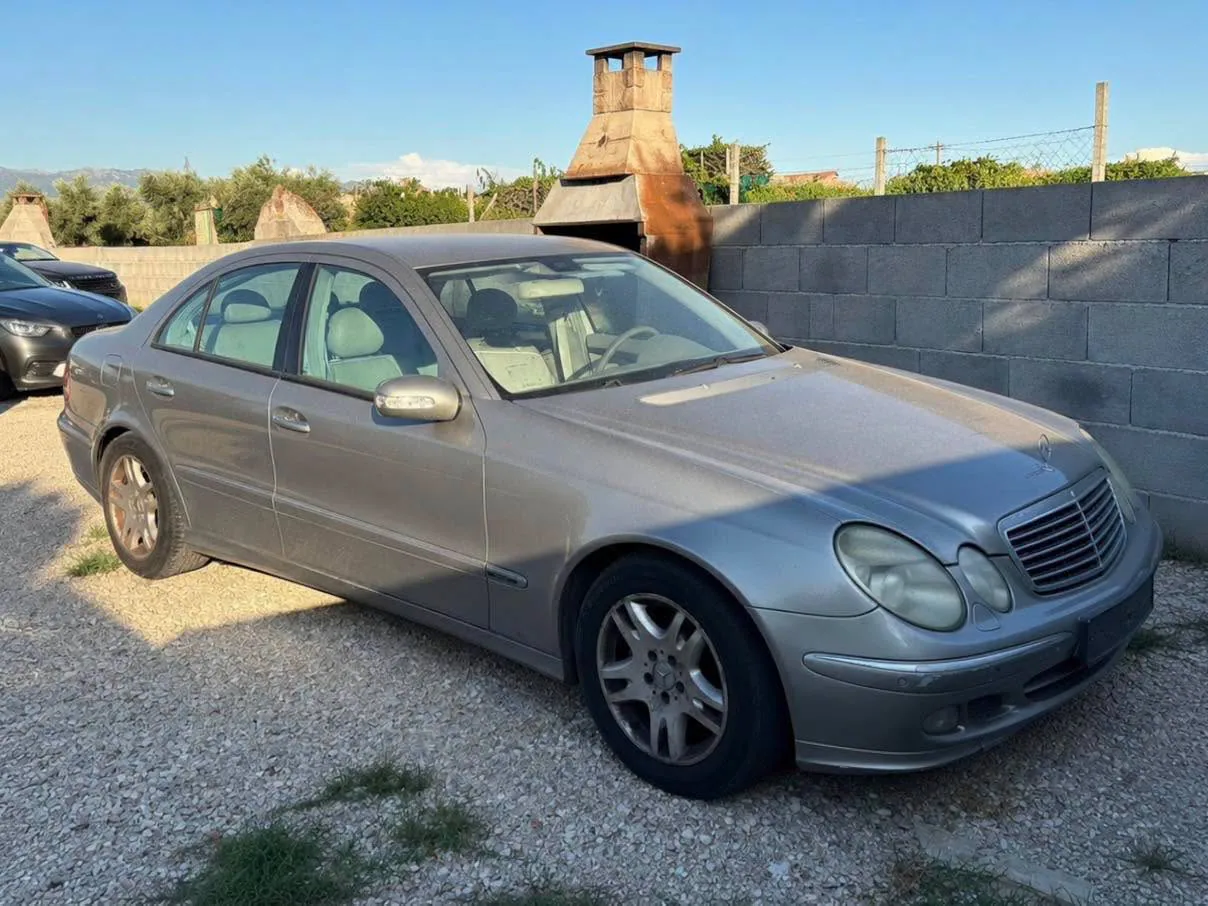 Mercedes-Benz E 320d — снимка 4