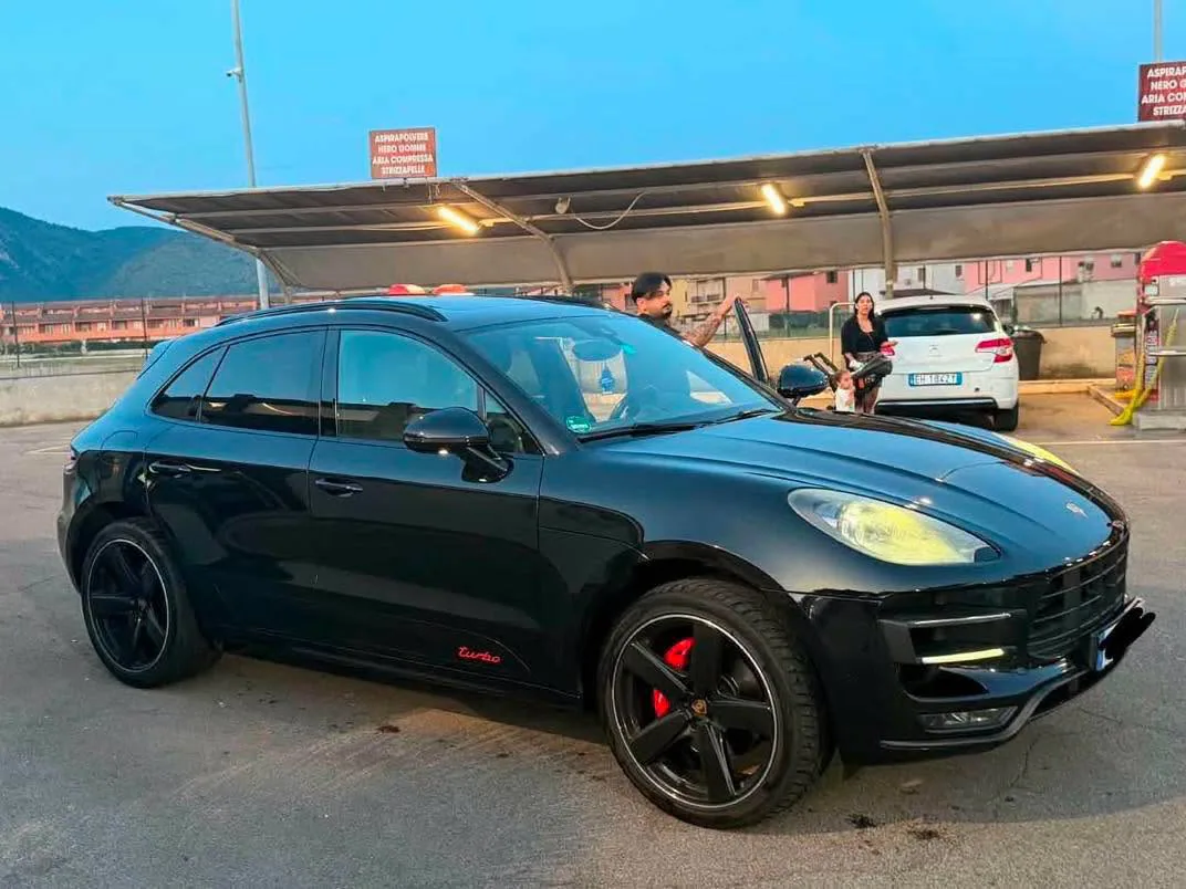 Porsche Macan Turbo