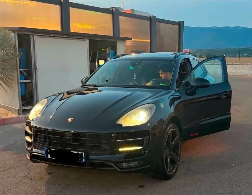 Porsche Macan Turbo — снимка 4