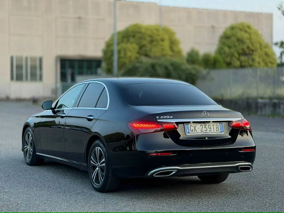 Mercedes-Benz E 220d — снимка 2