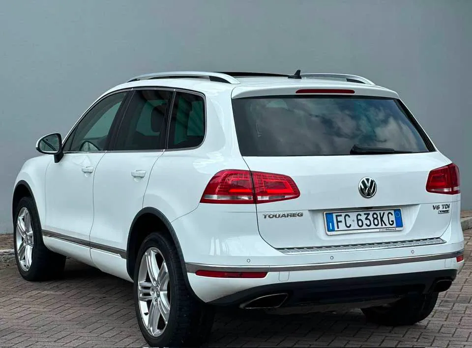 Volkswagen Touareg — снимка 3