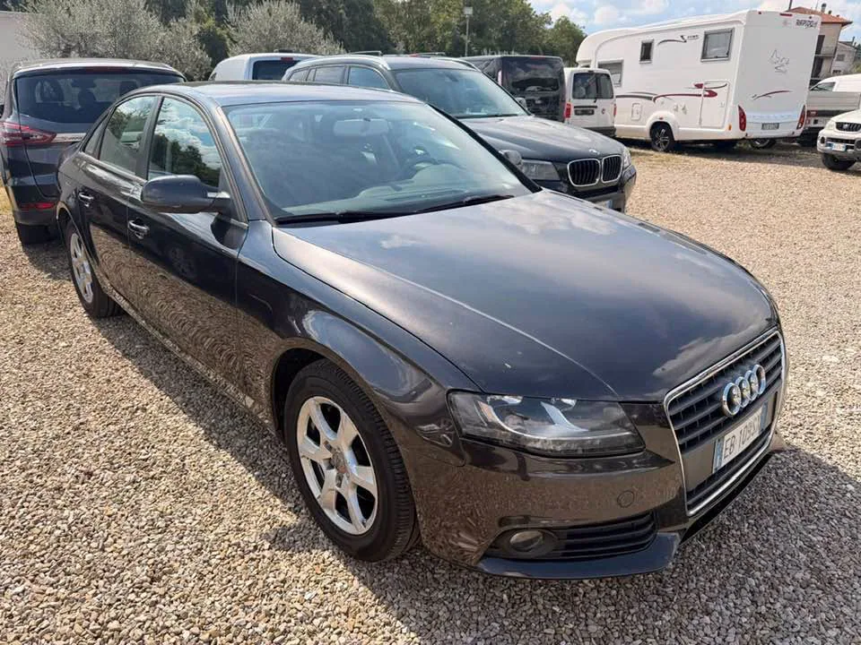 Audi A4 — снимка 2