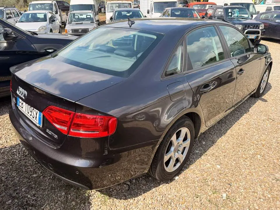 Audi A4 — снимка 4