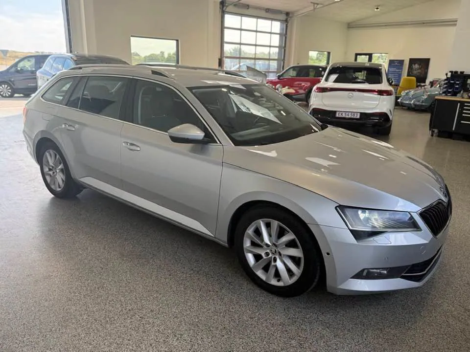 Skoda Superb — снимка 4