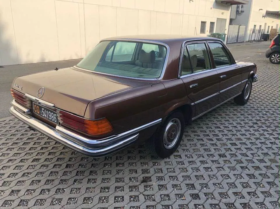 Mercedes-Benz 280