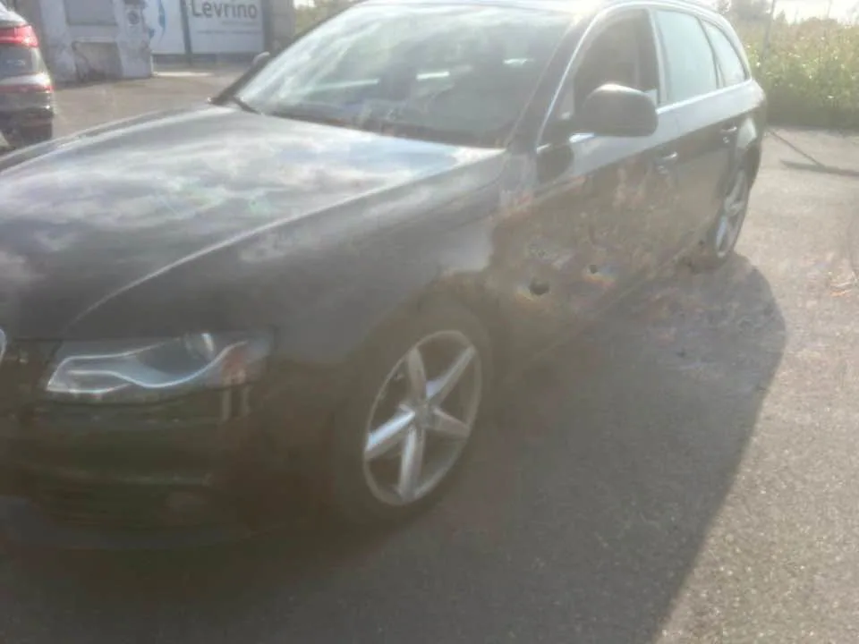 Audi A4 — снимка 4