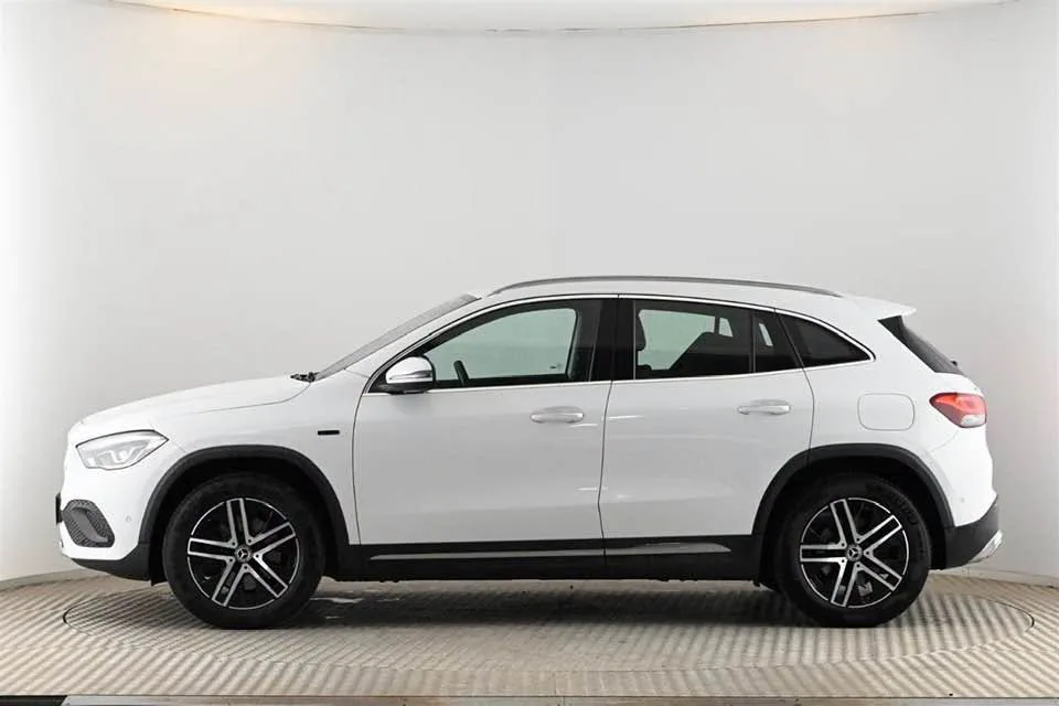 Mercedes-Benz GLA — снимка 4