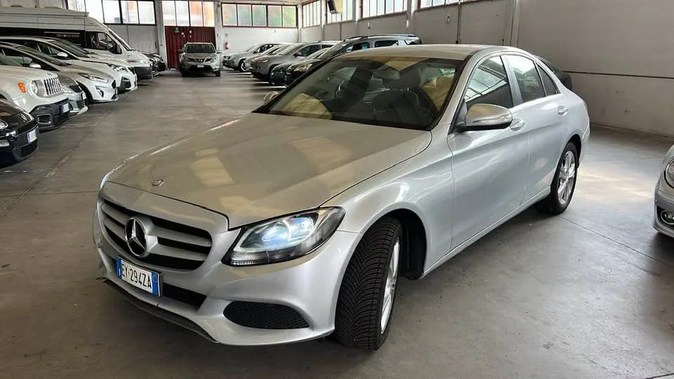 Mercedes-Benz C 180 — снимка 5