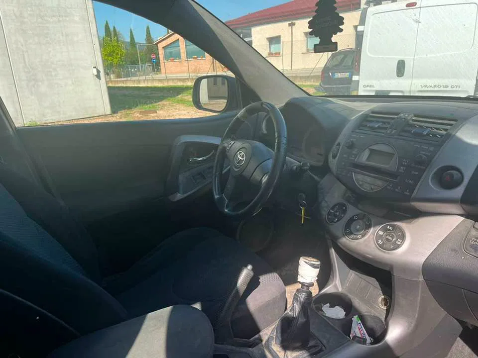 Toyota RAV4 — снимка 4