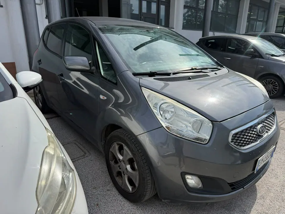 Kia Venga — снимка 2