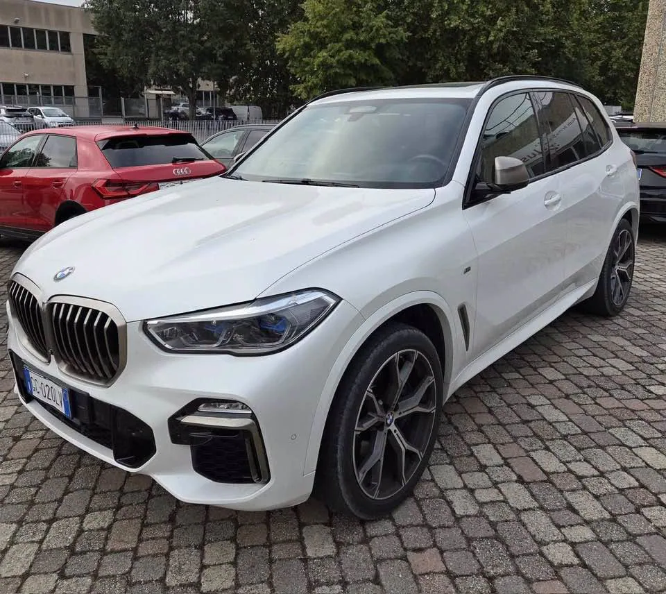 BMW X5 M50d — снимка 3