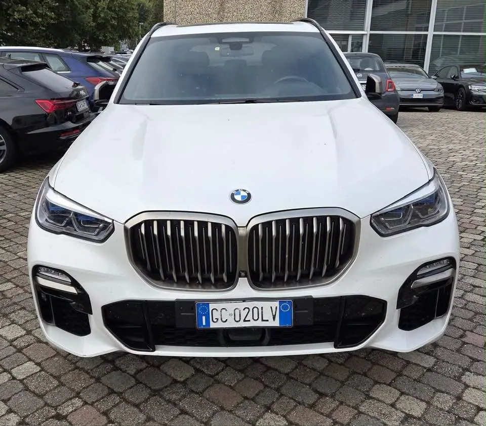 BMW X5 M50d — снимка 4