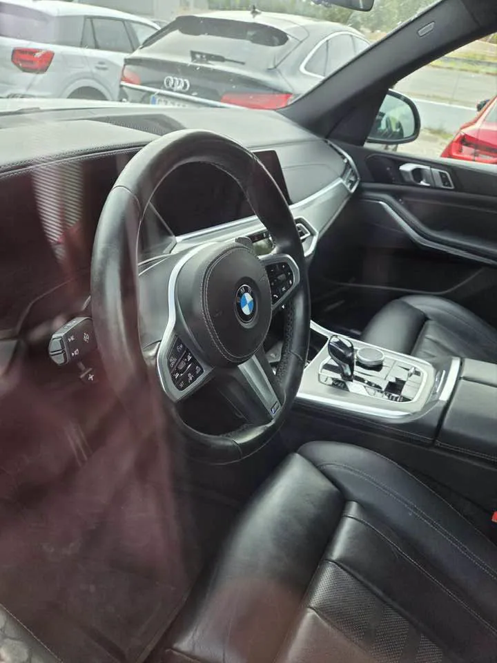 BMW X5 M50d — снимка 5