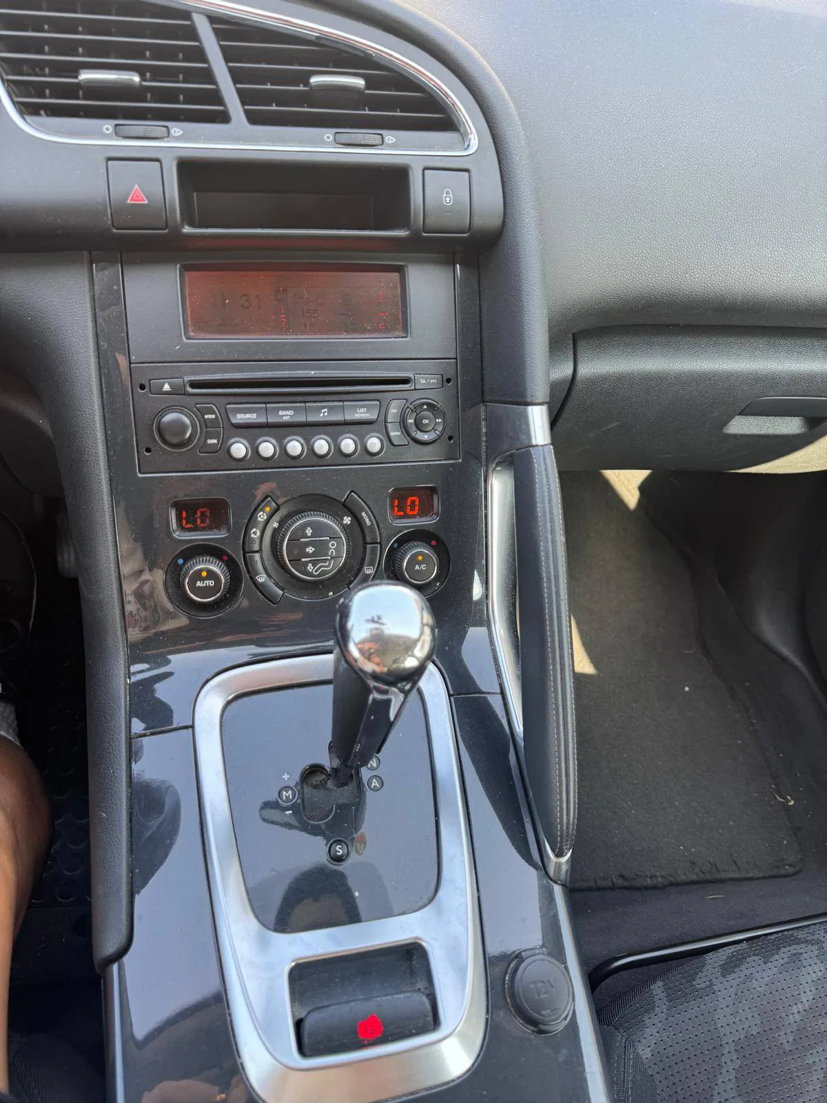 Peugeot 3008 — снимка 4