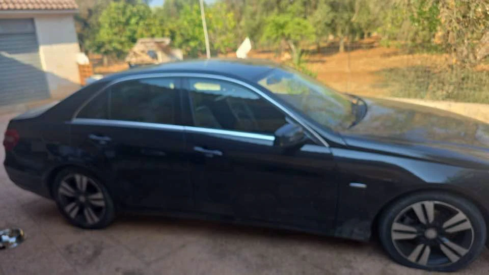 Mercedes-Benz E 220 CDI — снимка 5