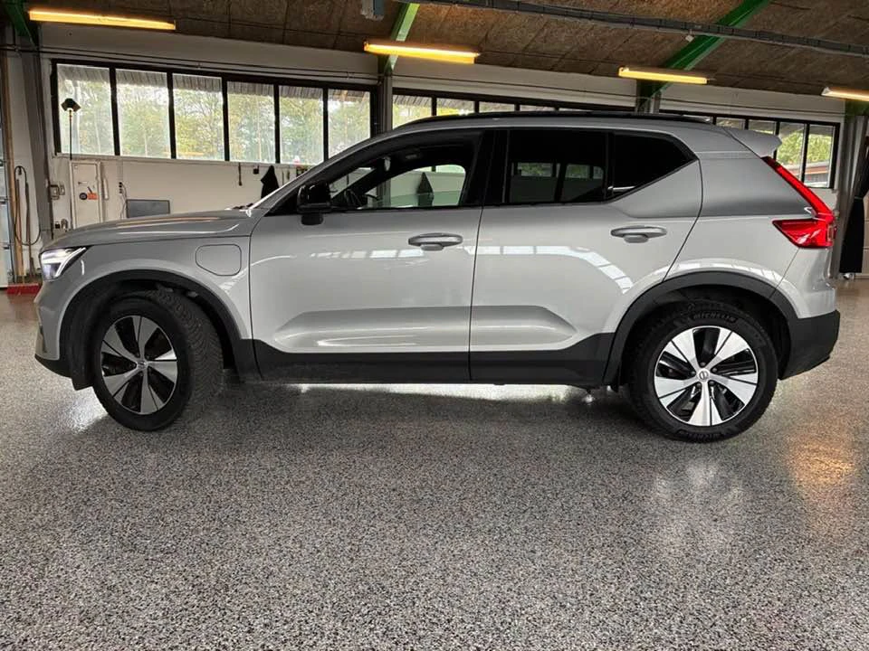 Volvo XC40 — снимка 3