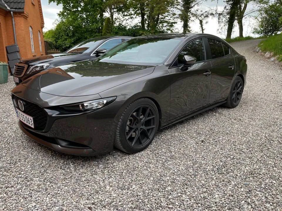 Mazda MAZDA3 — снимка 4