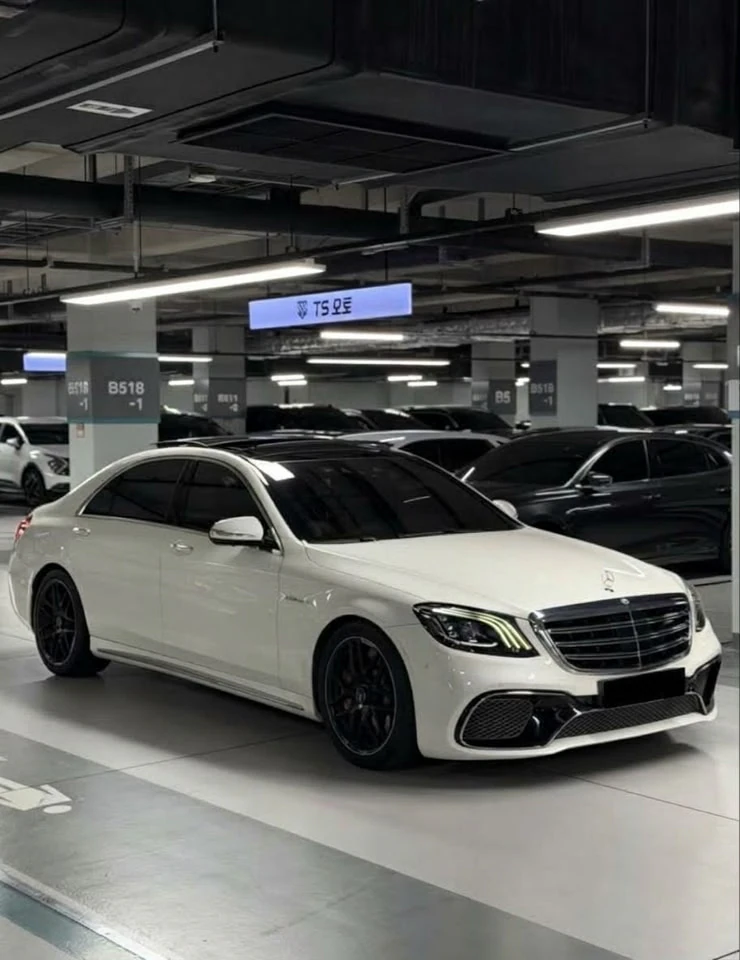 Mercedes-Benz S