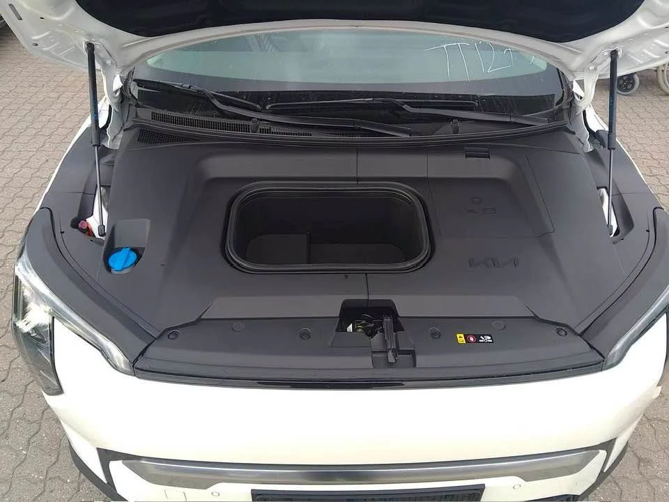 Kia EV3 81,4kWh — снимка 2
