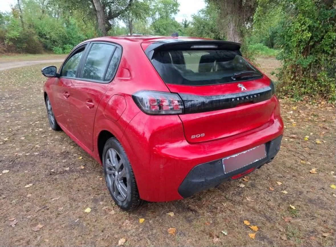 Peugeot 208 — снимка 5