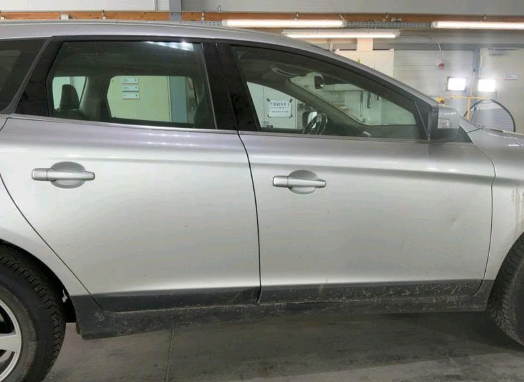 Volvo XC60 ОТ Първо — снимка 4