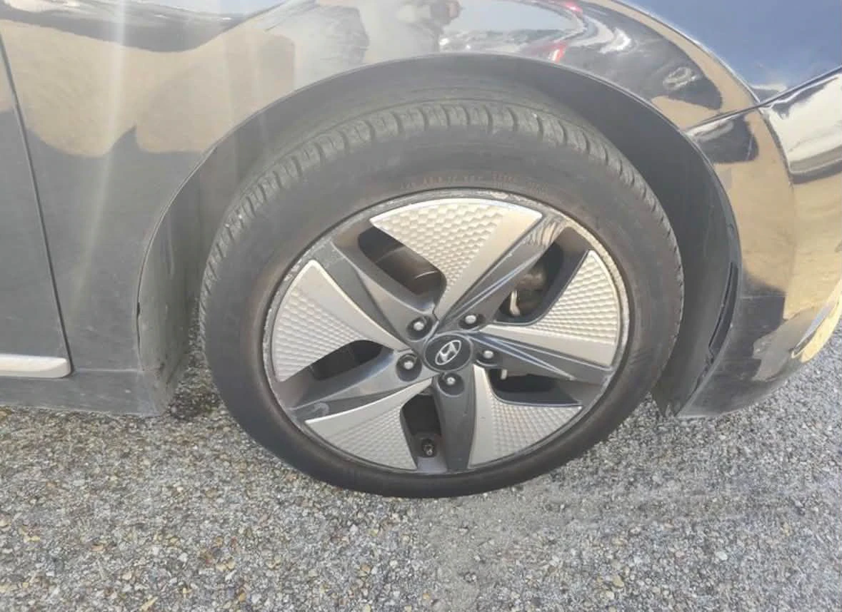 Hyundai Ioniq — снимка 5