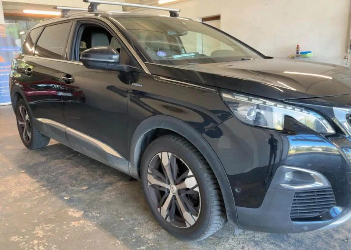 Peugeot 5008 GT-Line — снимка 2