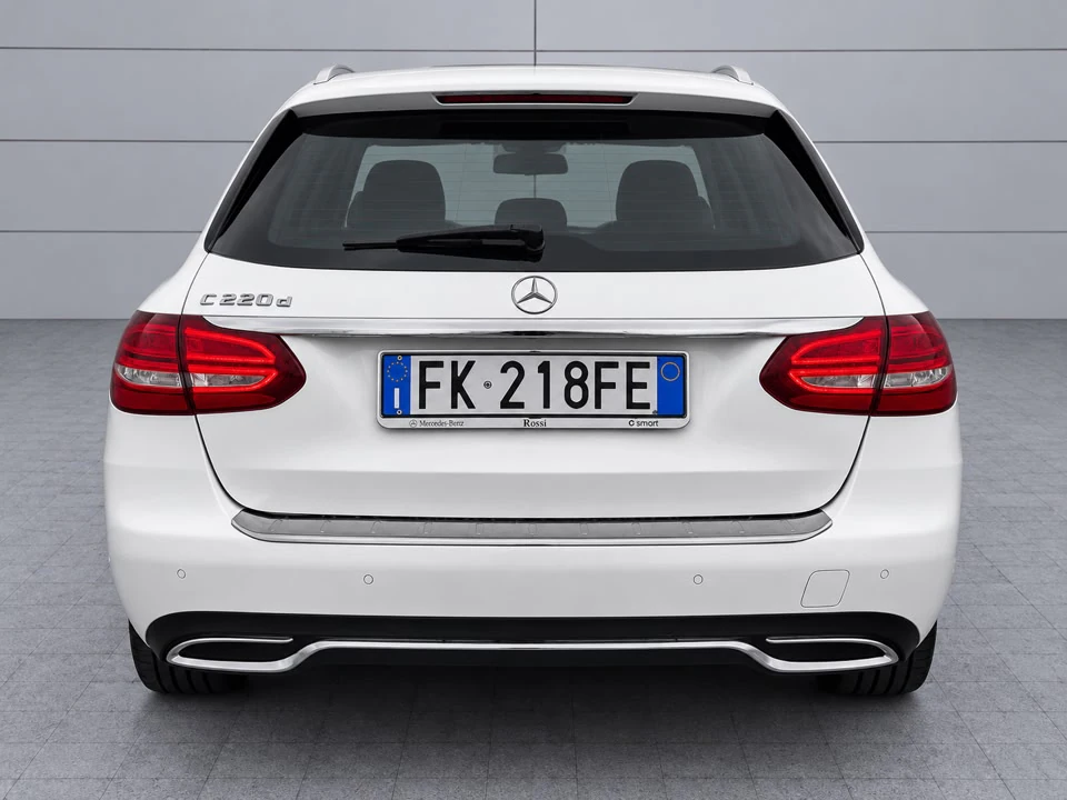 Mercedes-Benz C 220 — снимка 4