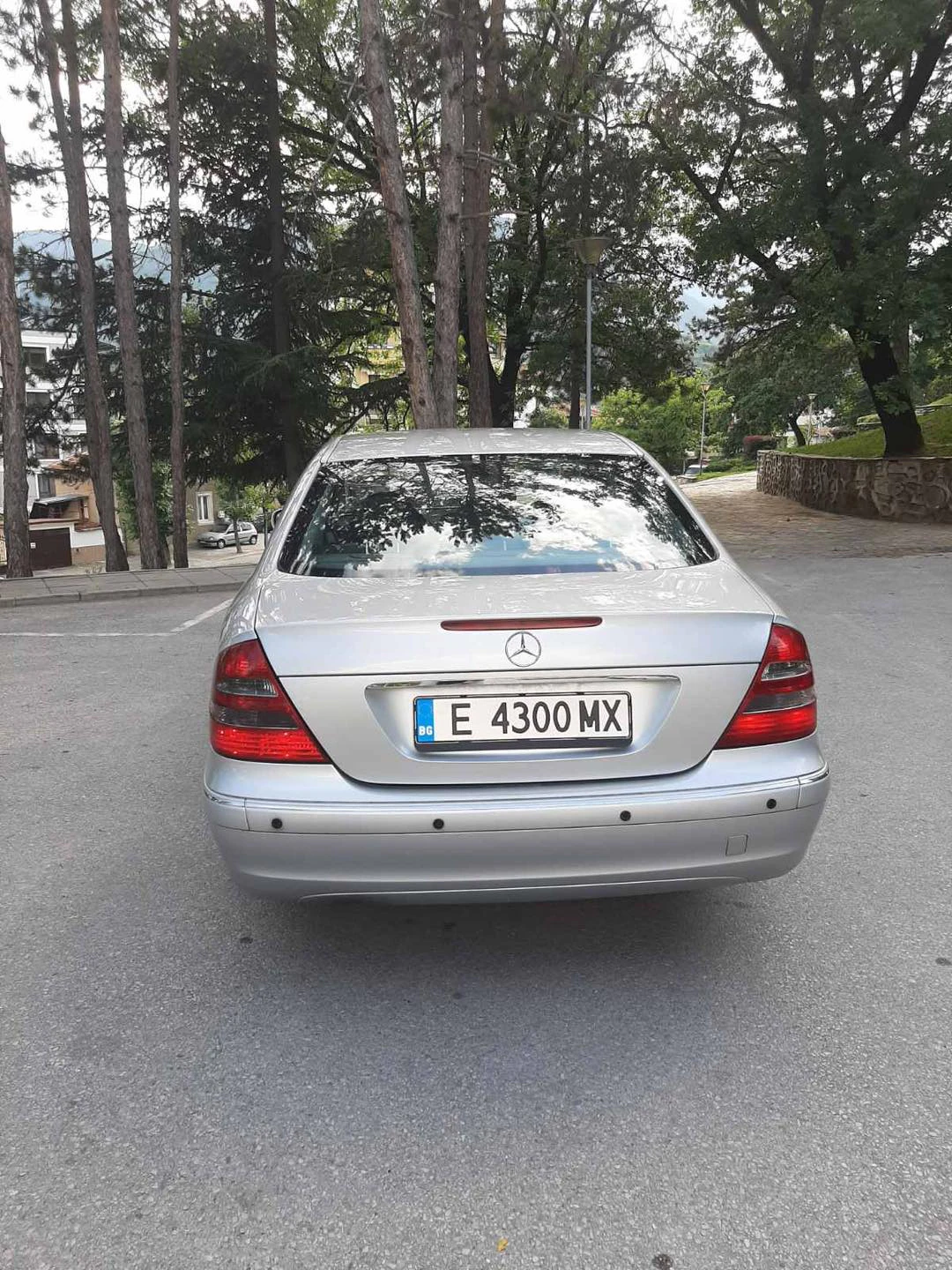 Mercedes-Benz E 220 — снимка 4