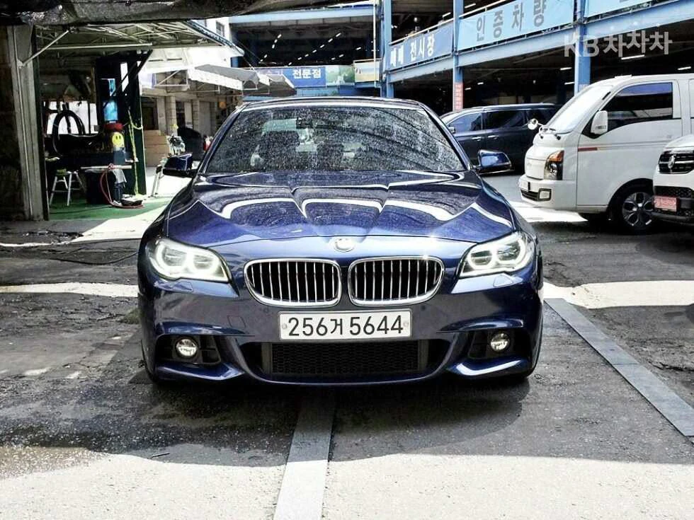 BMW 5 Series — снимка 4