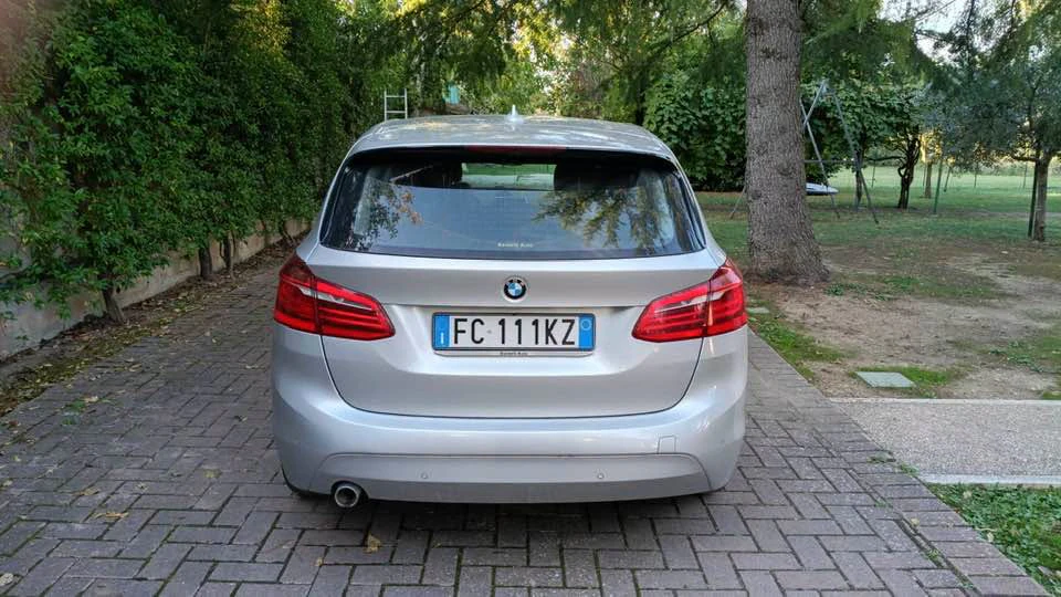 BMW 216d — снимка 3