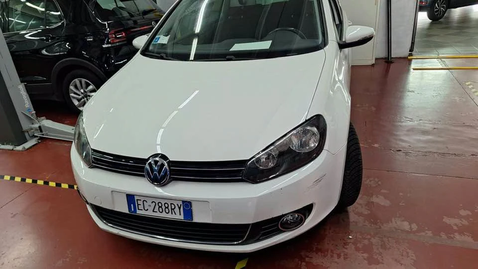 Volkswagen Golf VI Highline — снимка 2