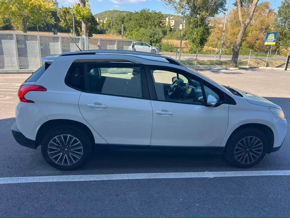 Peugeot 2008 — снимка 4