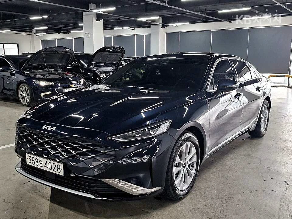 Kia K8