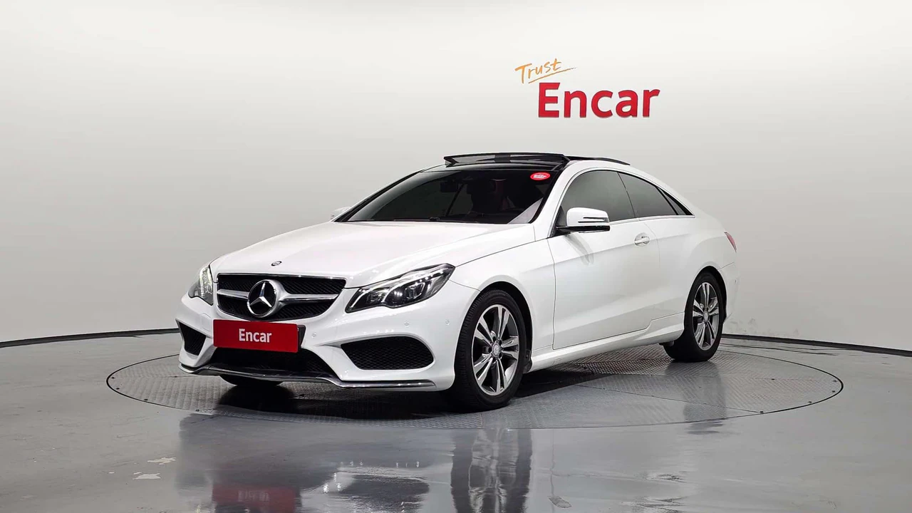 Mercedes-Benz E 200