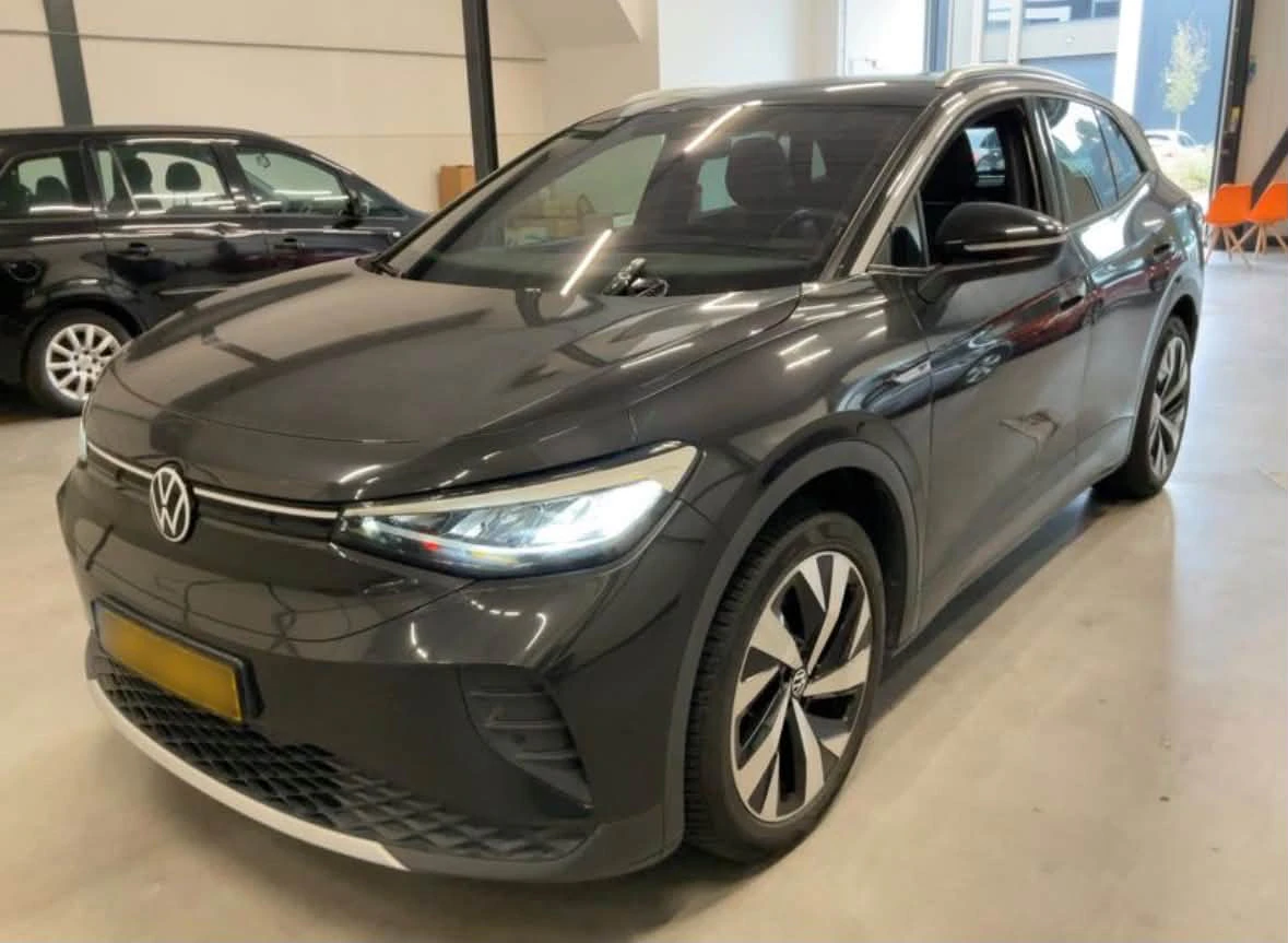 Volkswagen ID.4 1st