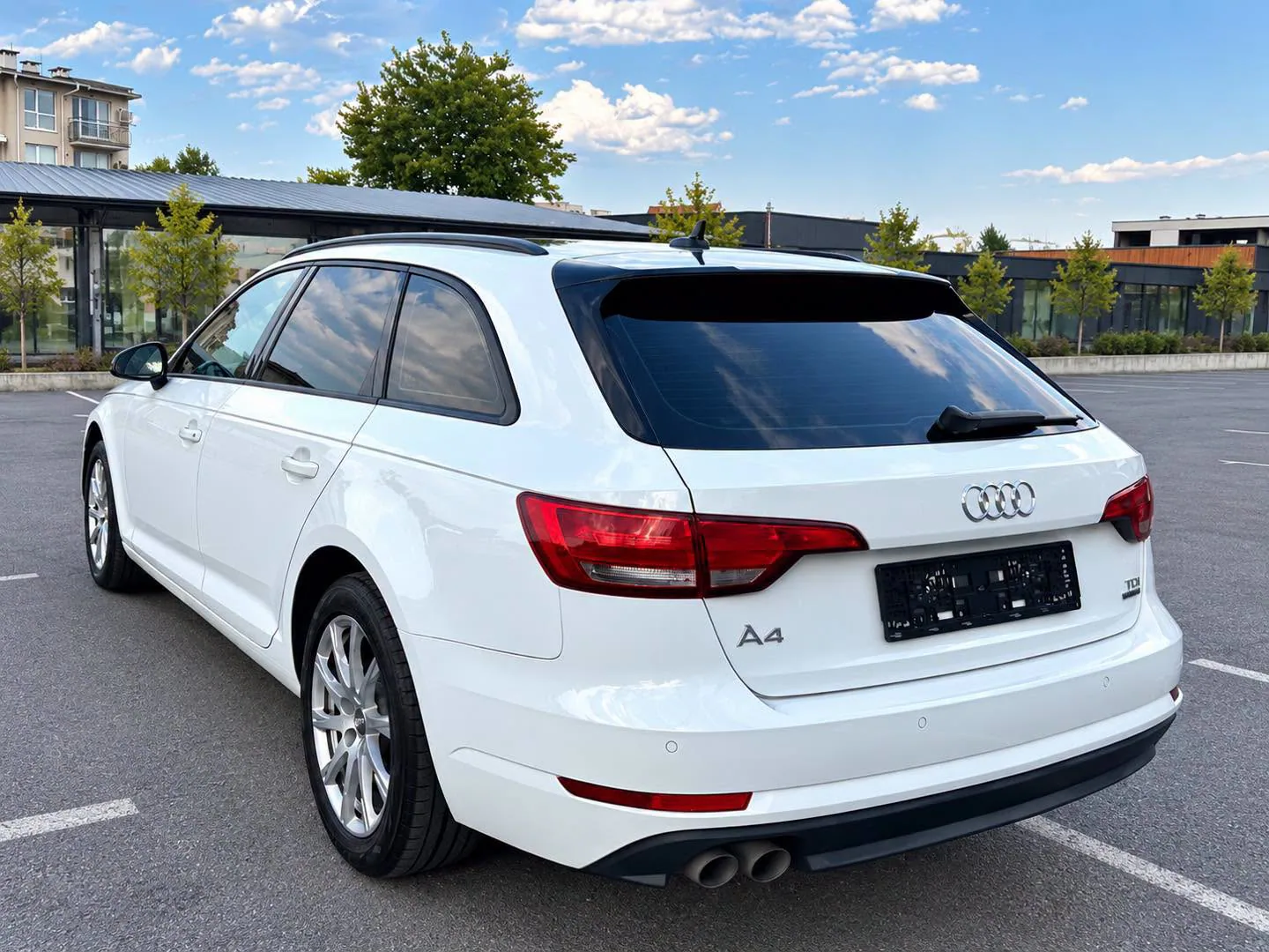 Audi A4 — снимка 5