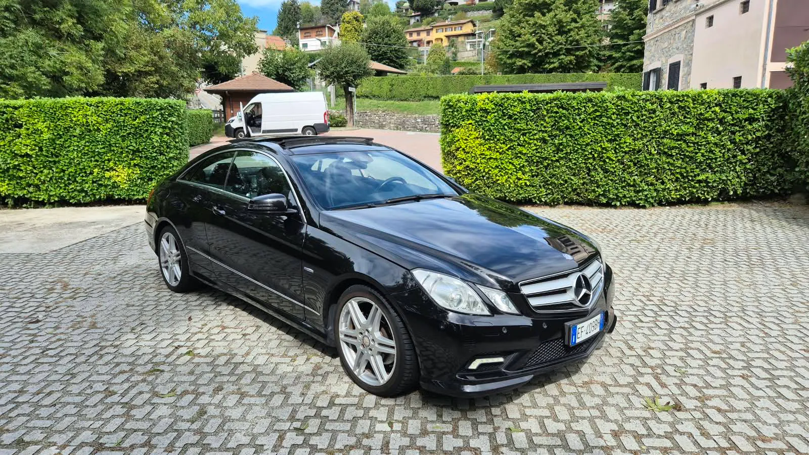 Mercedes-Benz E 350 — снимка 2