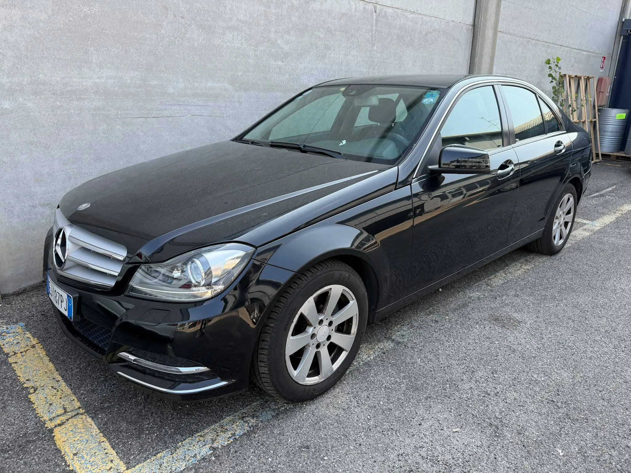 Mercedes-Benz C 200