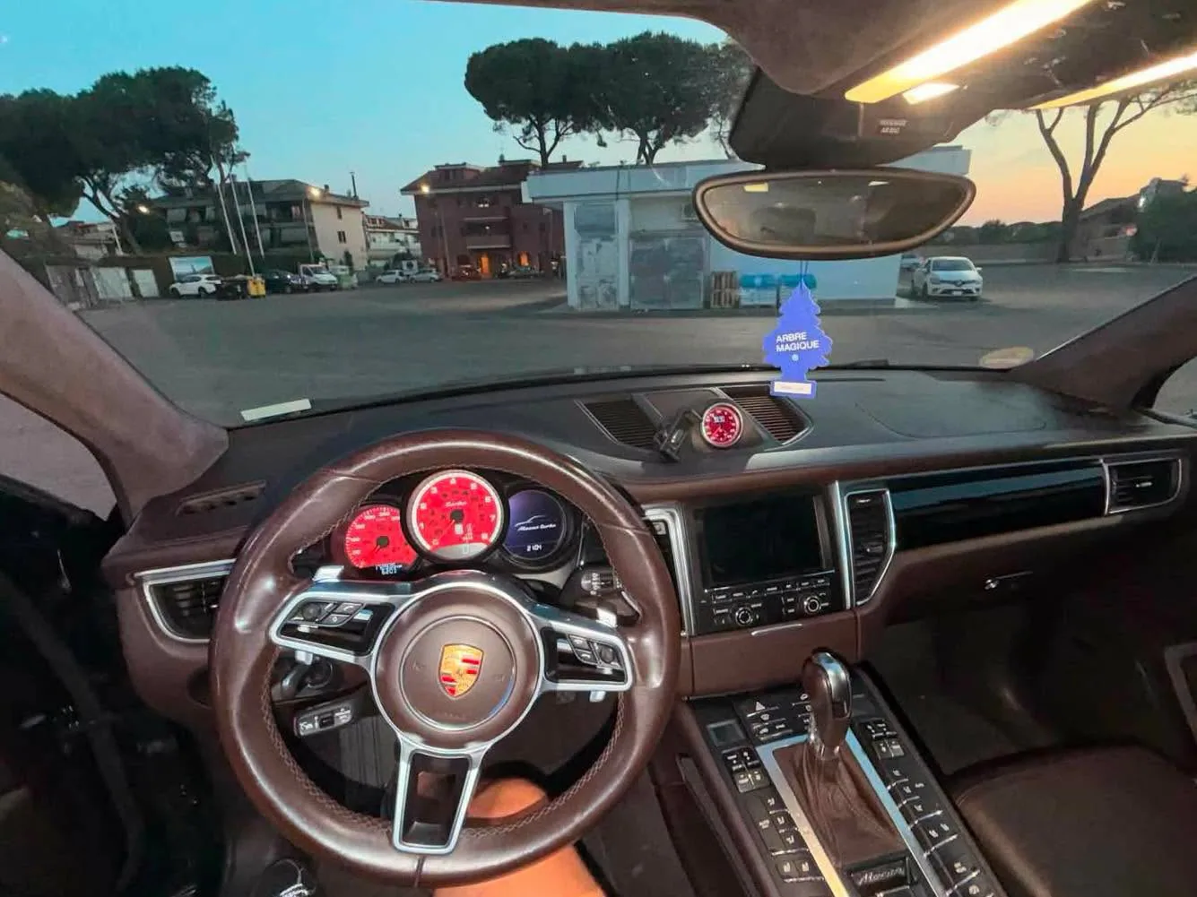Porsche Macan Turbo — снимка 5