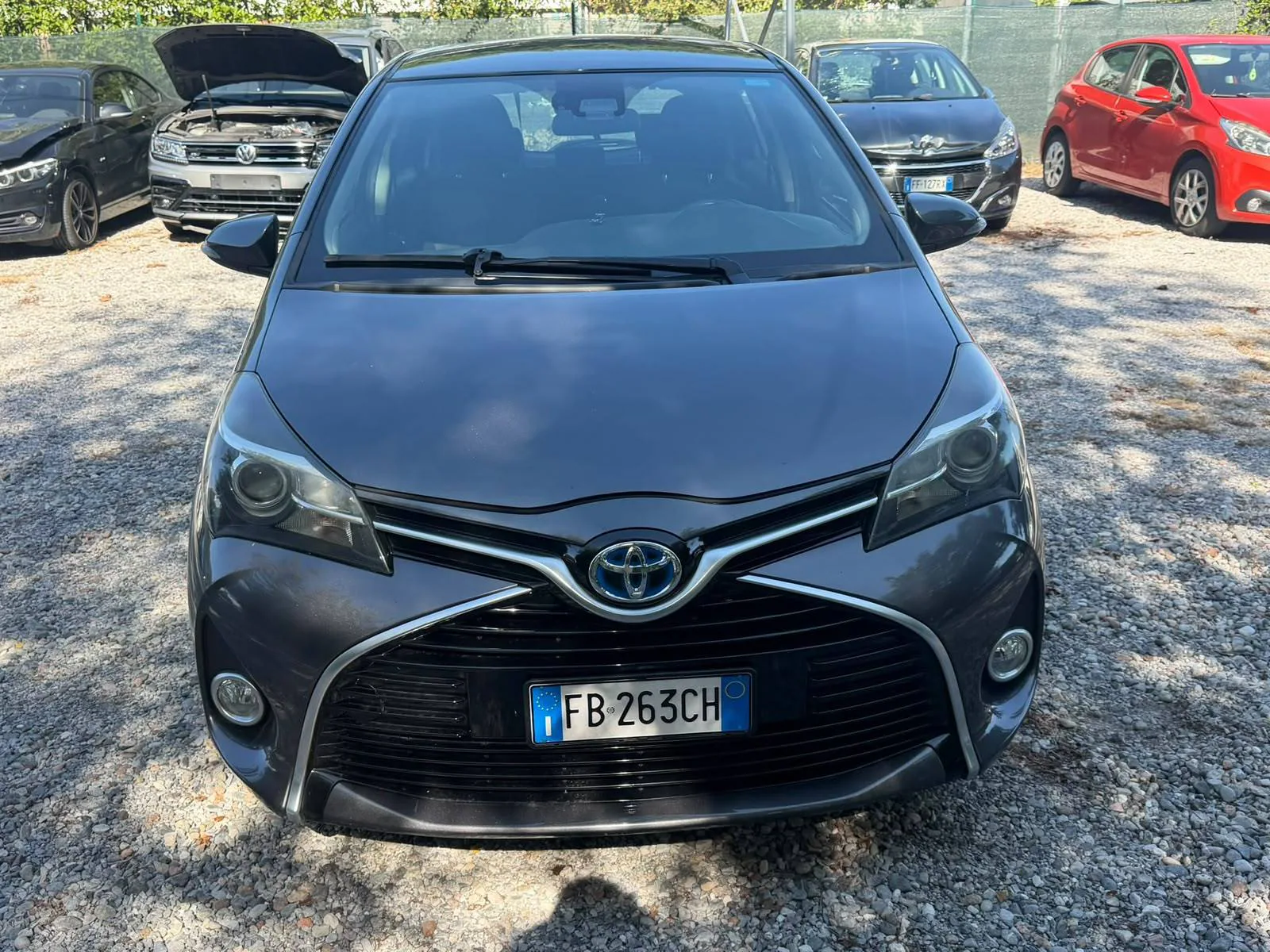 Toyota Yaris — снимка 2