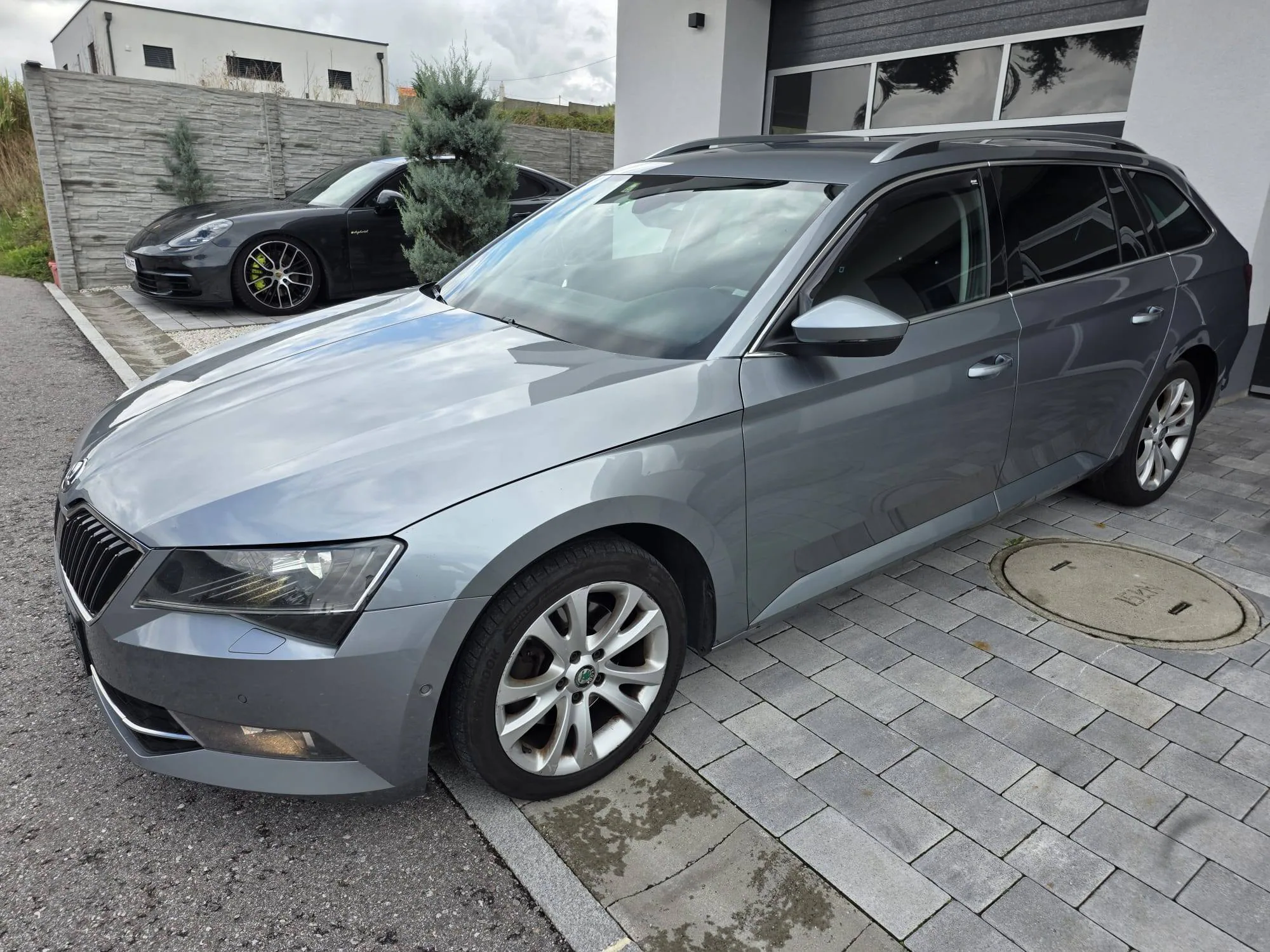Skoda Superb Combi — снимка 4