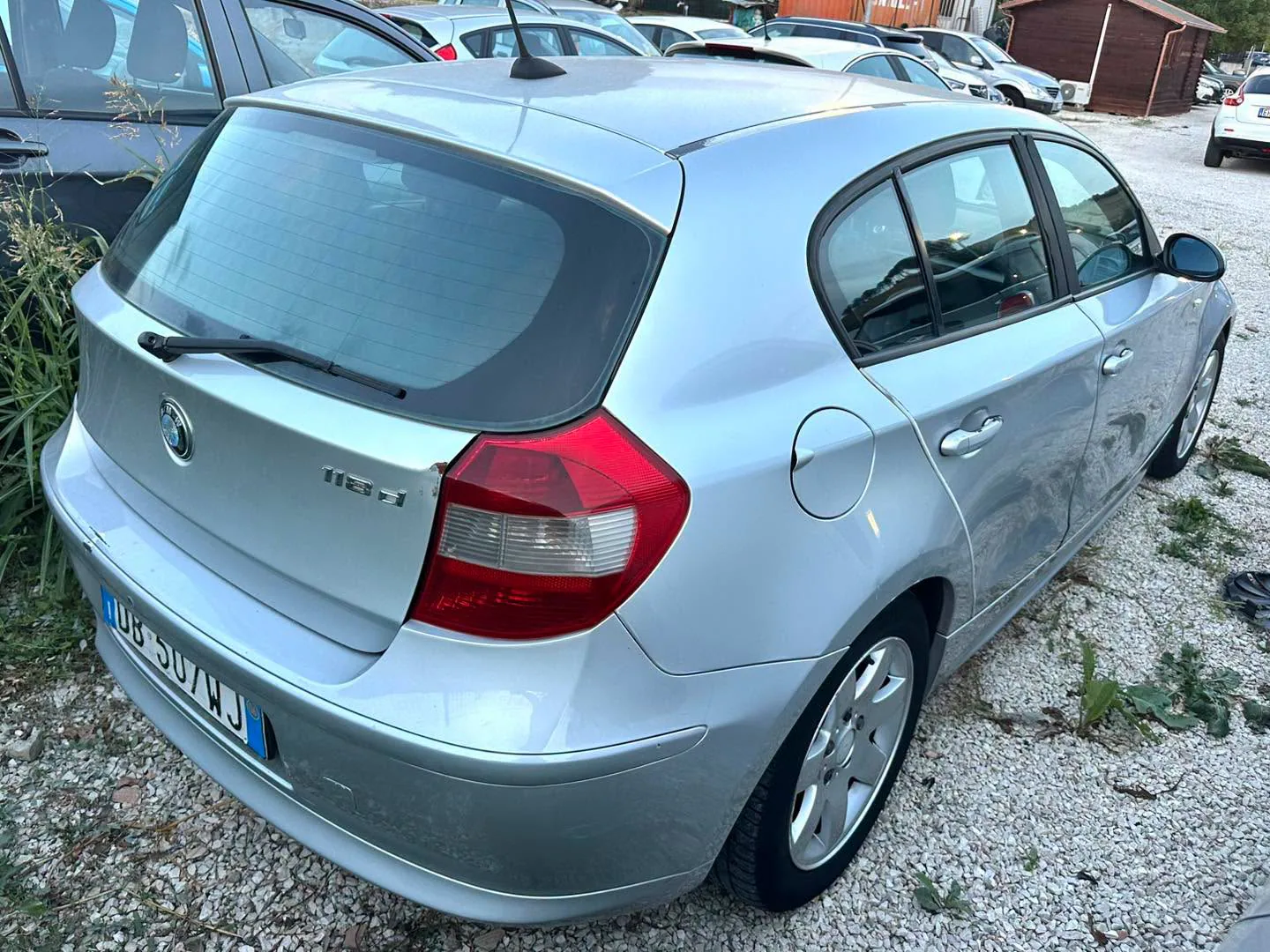 BMW 118d — снимка 2