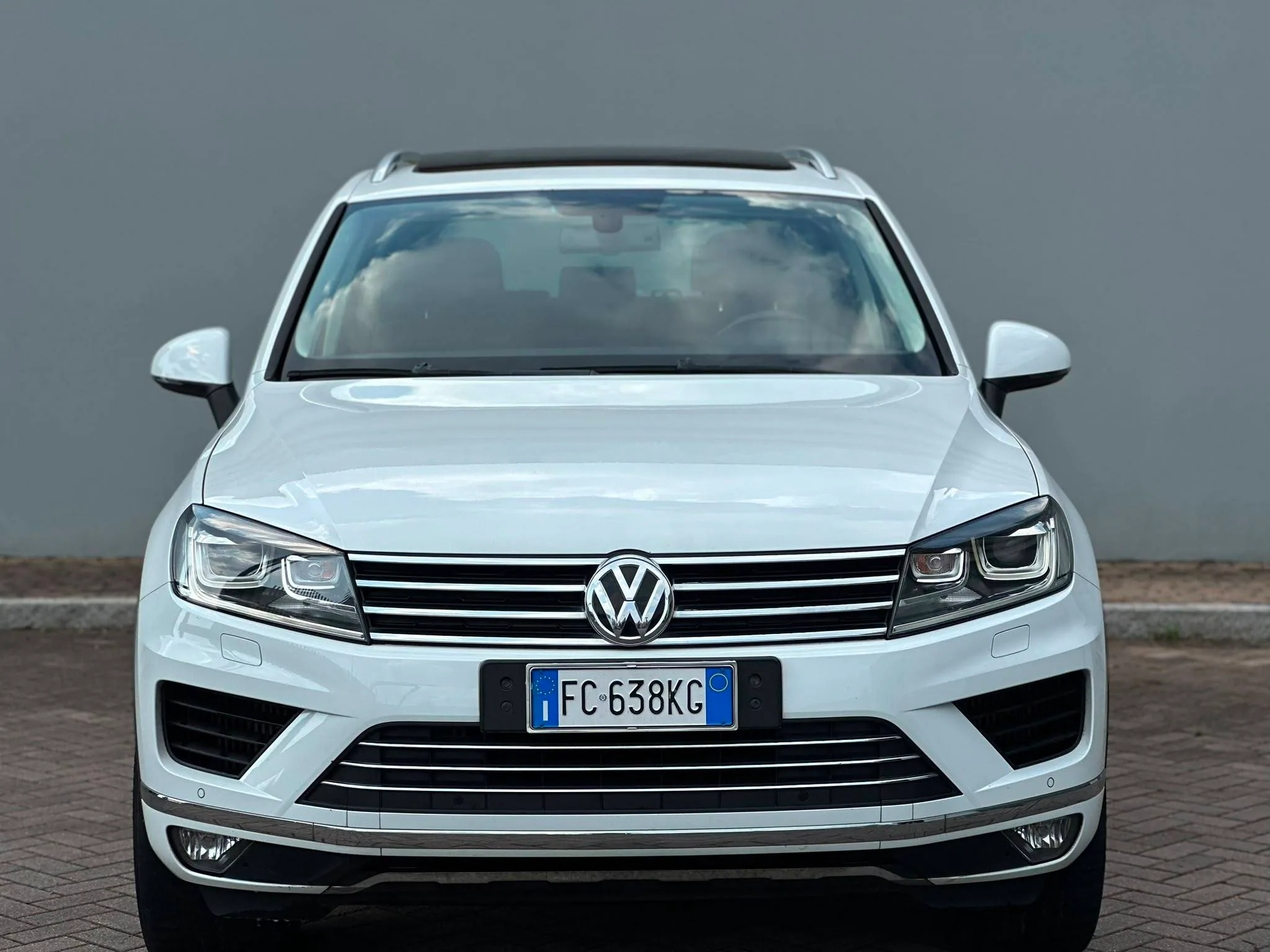 Volkswagen Touareg — снимка 3